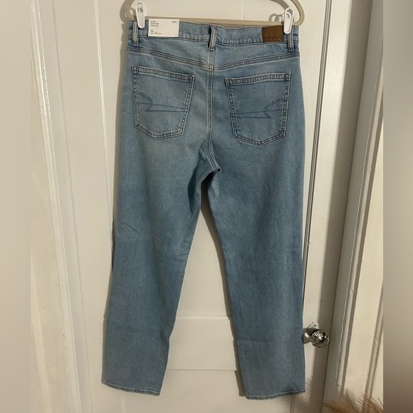 American Eagle Outfitters Light Blue Straight Leg Jeans - Picture 6 of 9